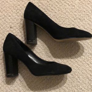 Black suede Micheal Kors pumps